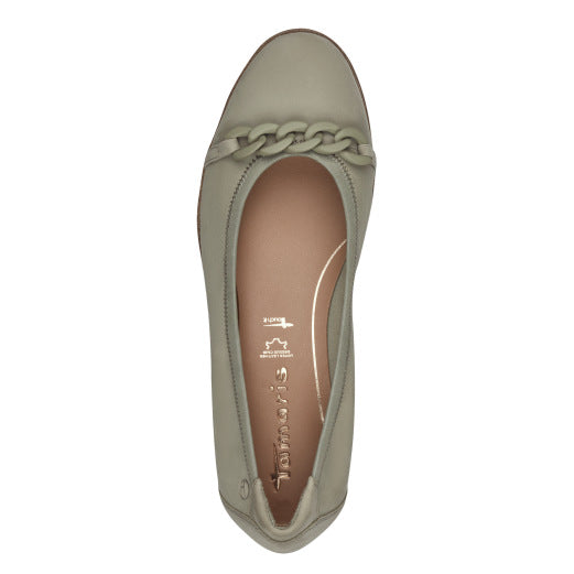 Green leather ballerina