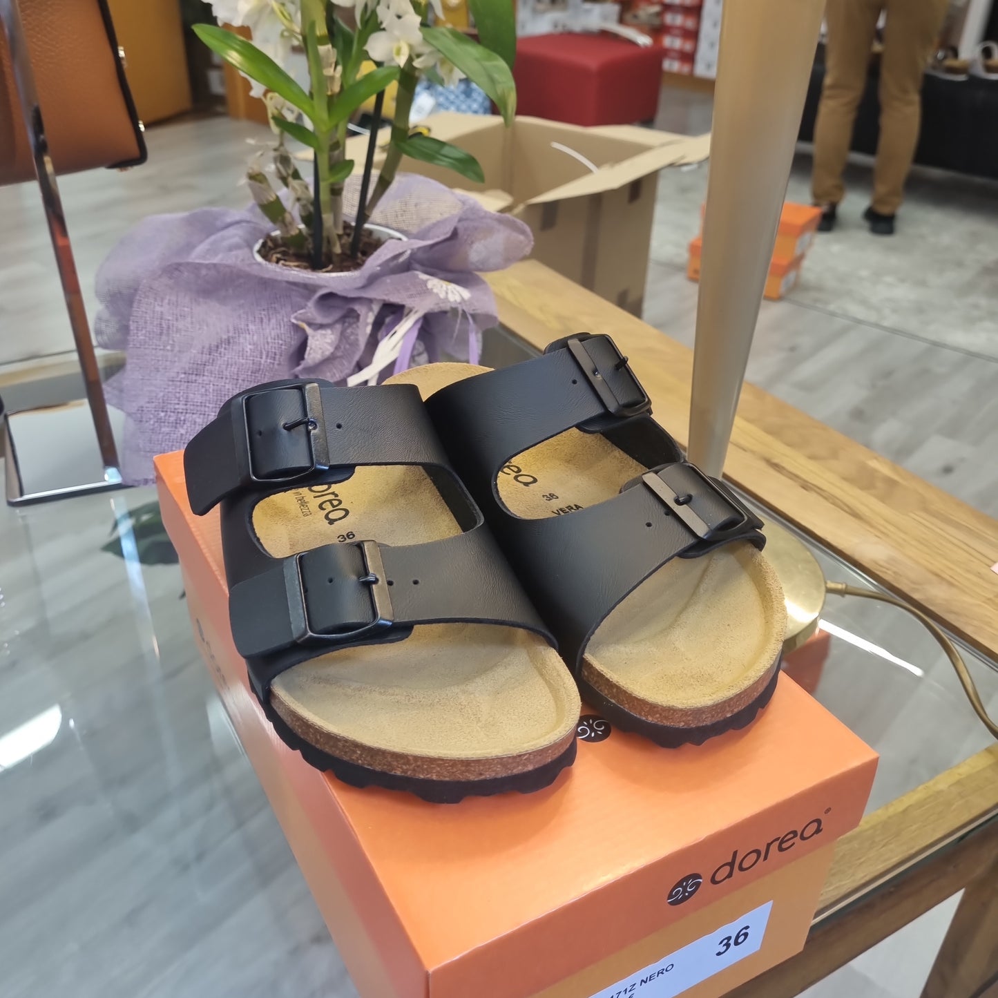 Black leather sandal