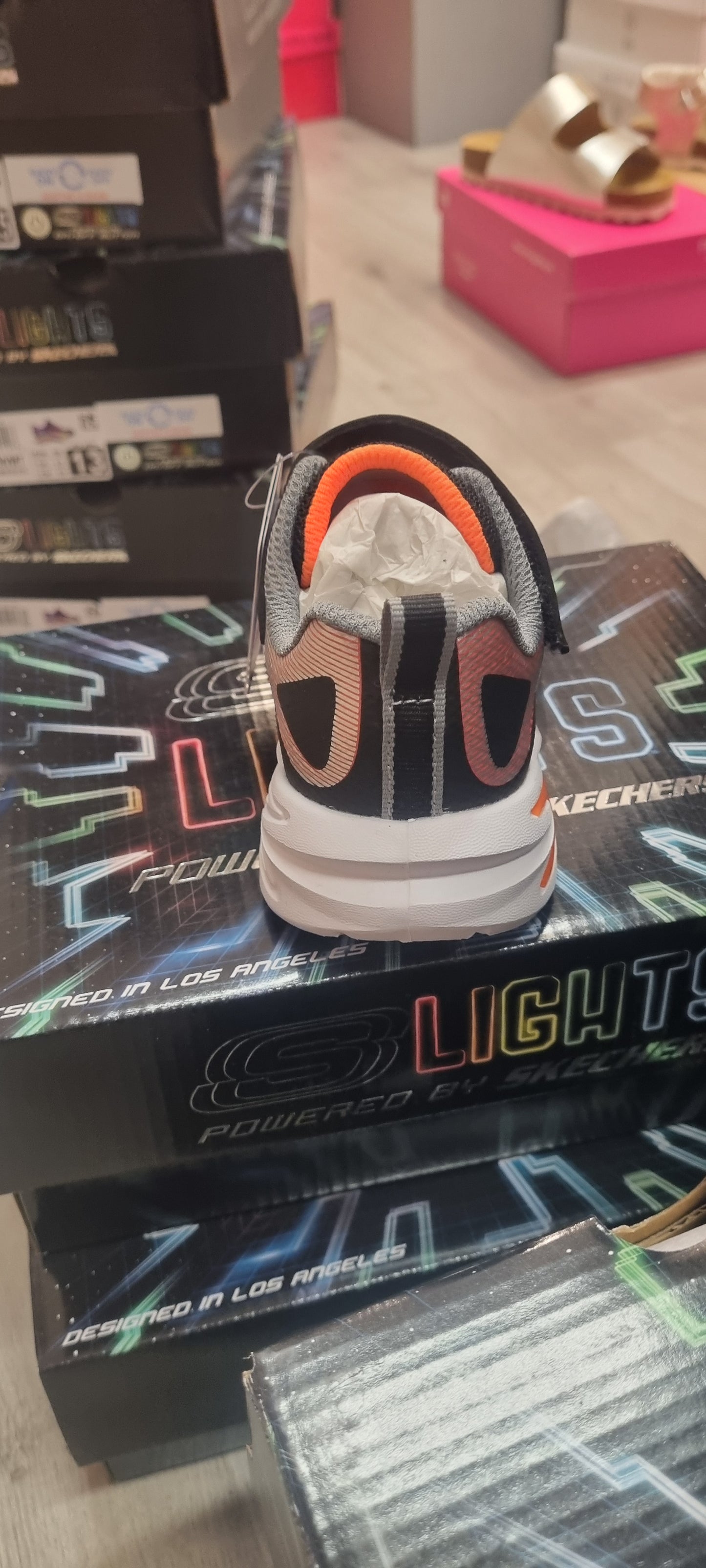 Skechers flex glow