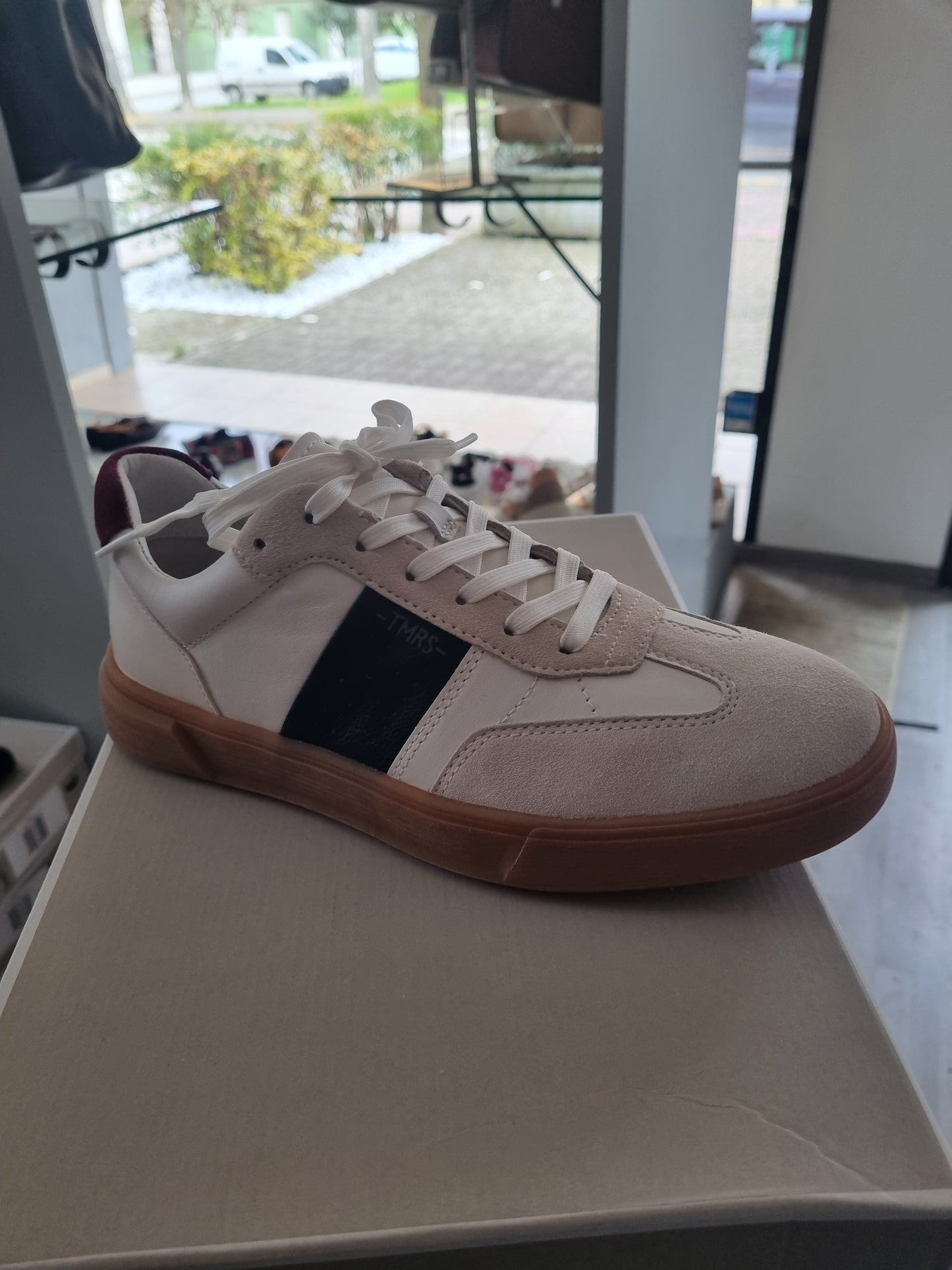 Tamaris white navy