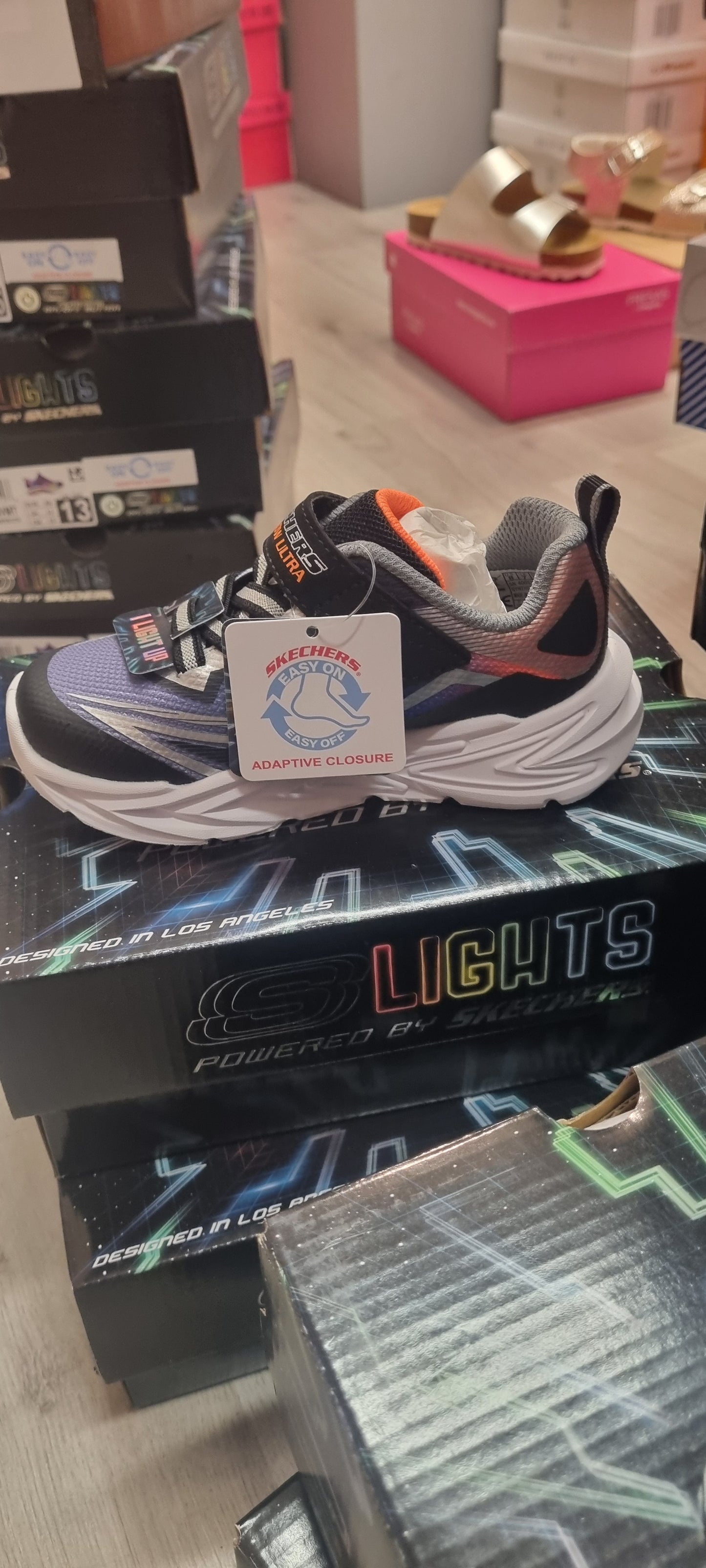 Skechers flex glow