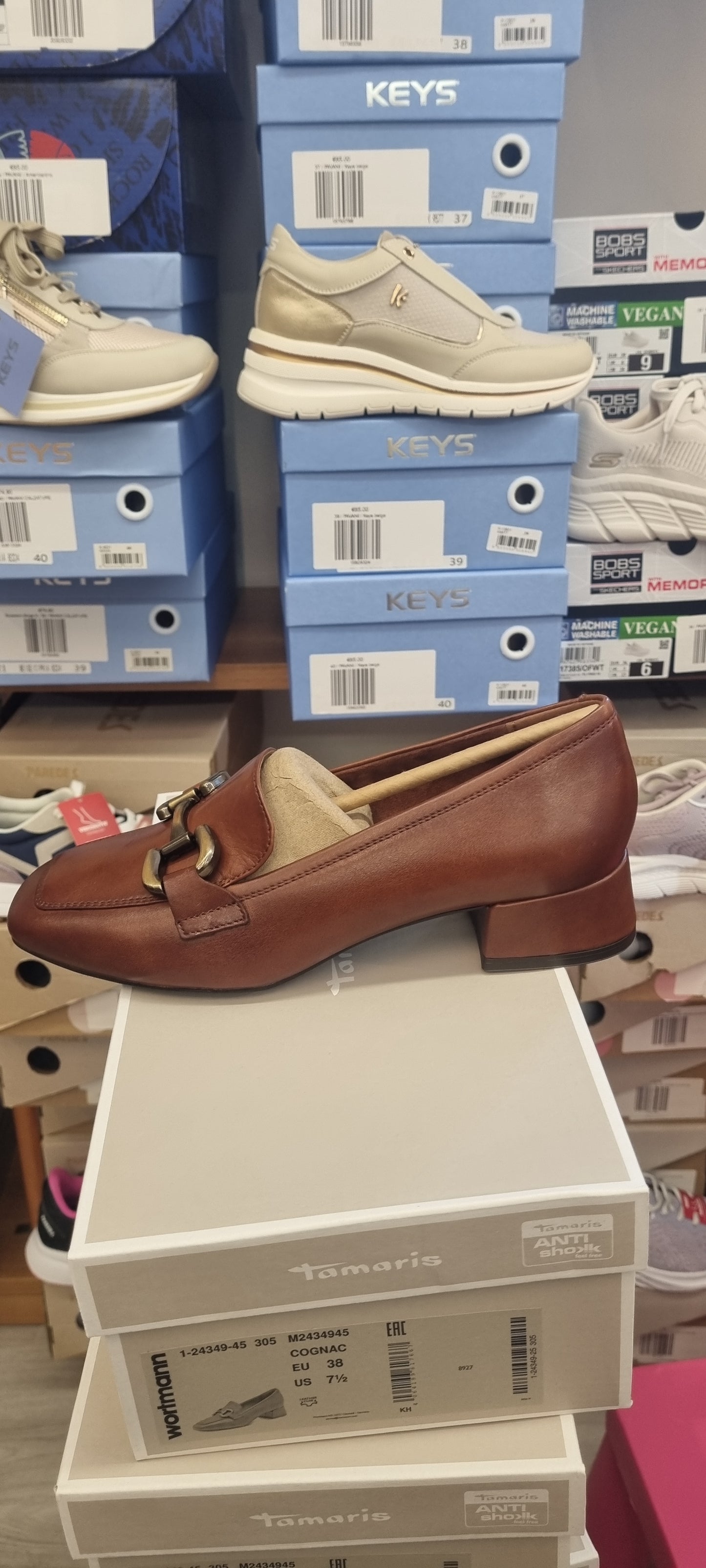 Tamaris cognac
