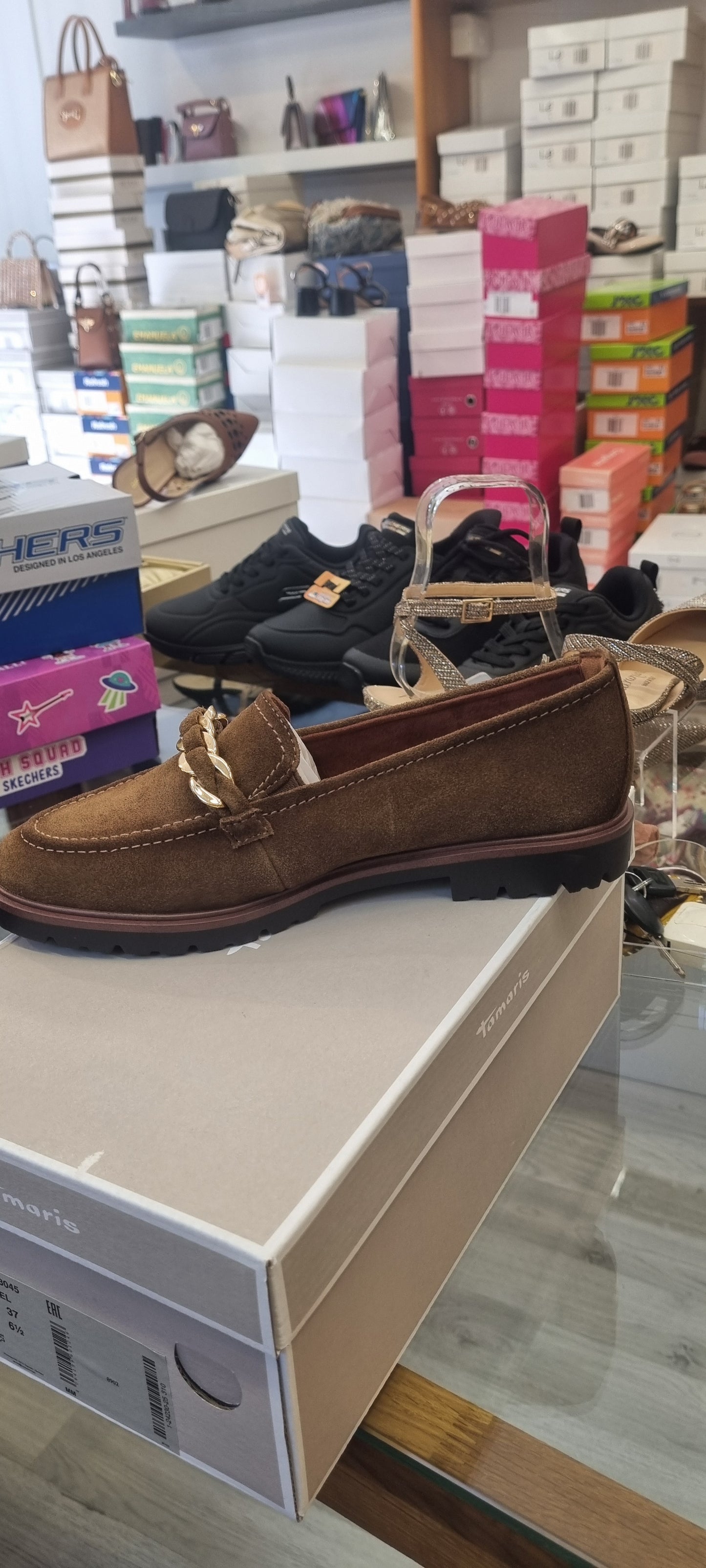 Tamaris camel