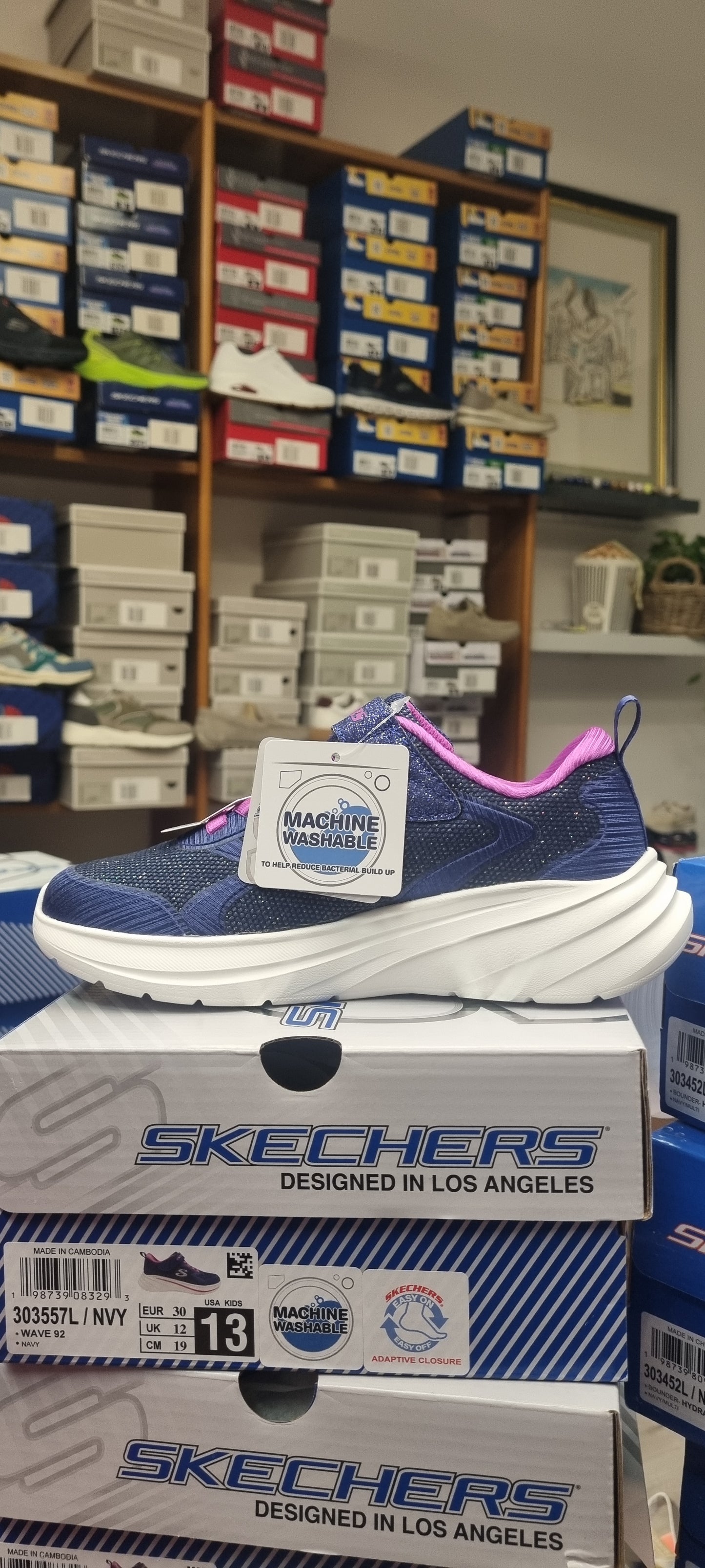 Skechers wave