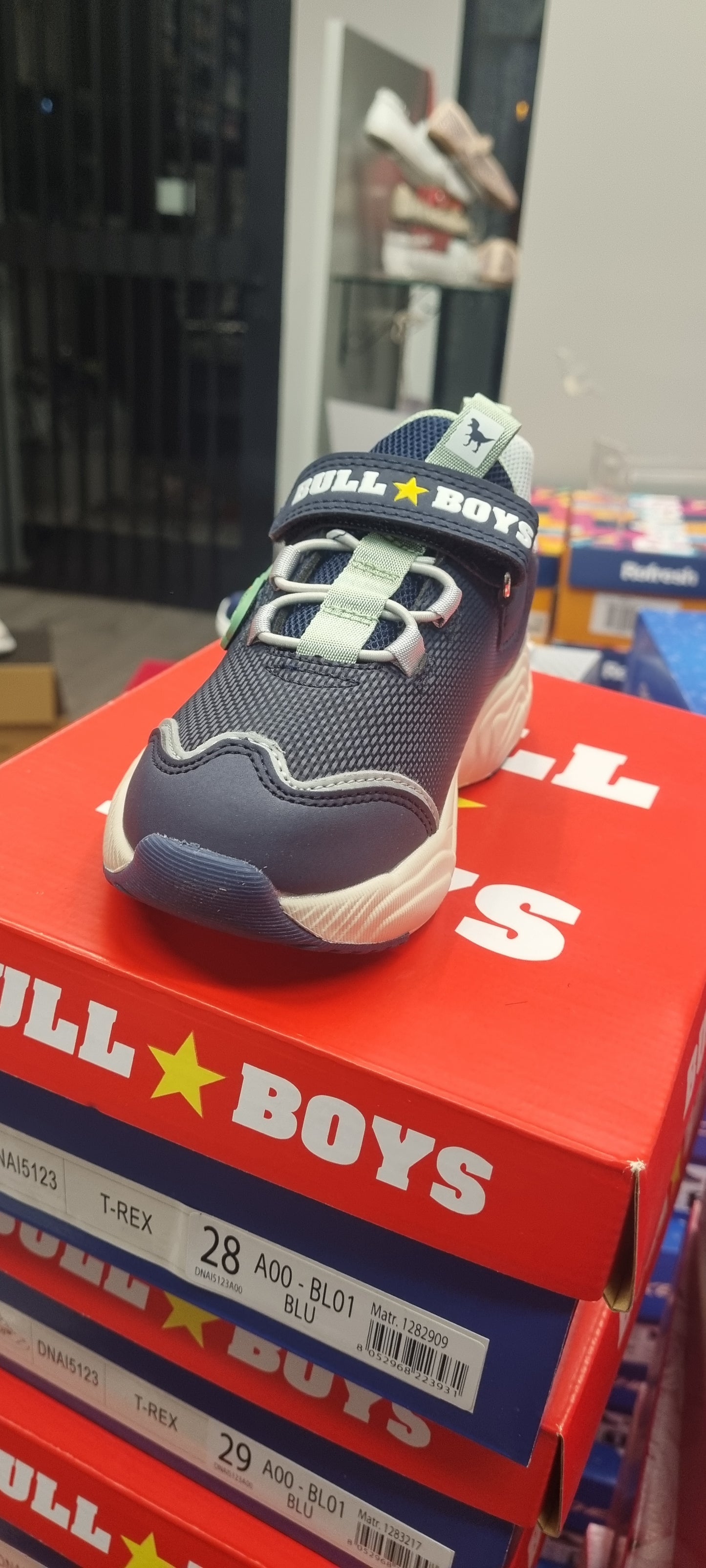 Bull boys t rex