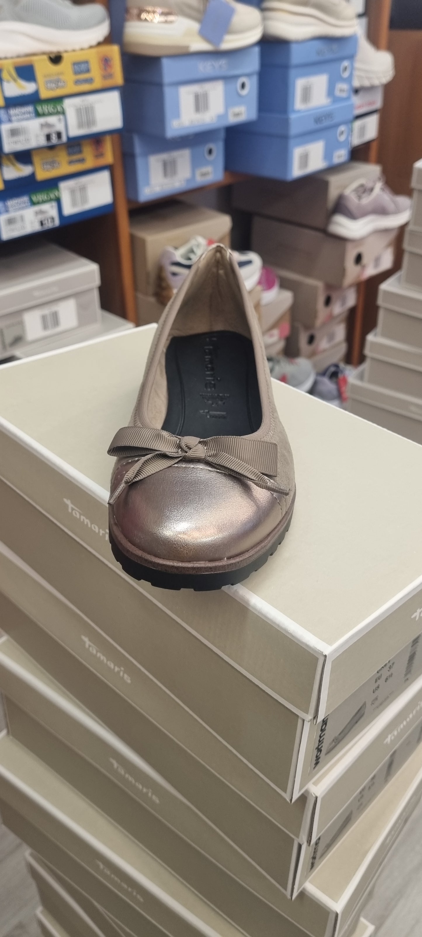 Tamaris grey