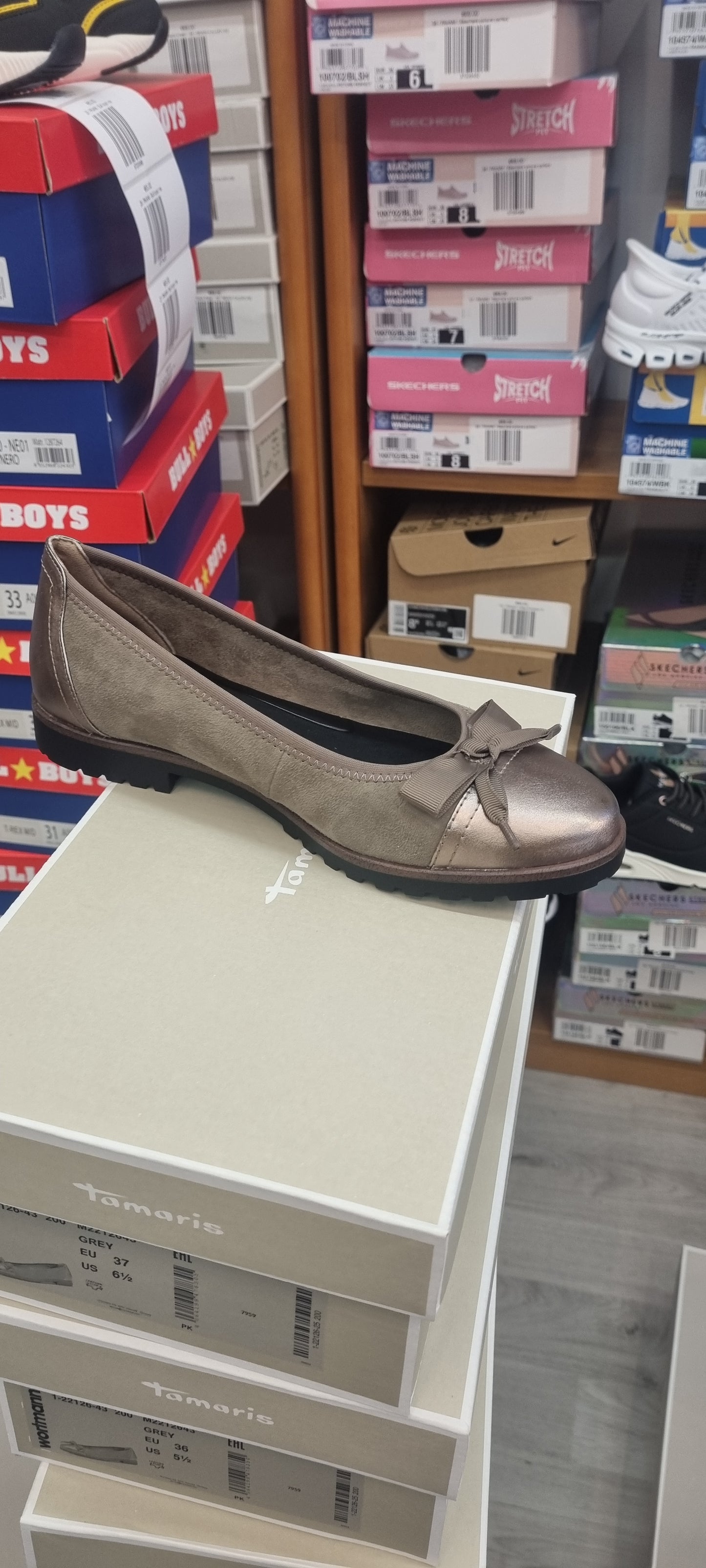 Tamaris grey