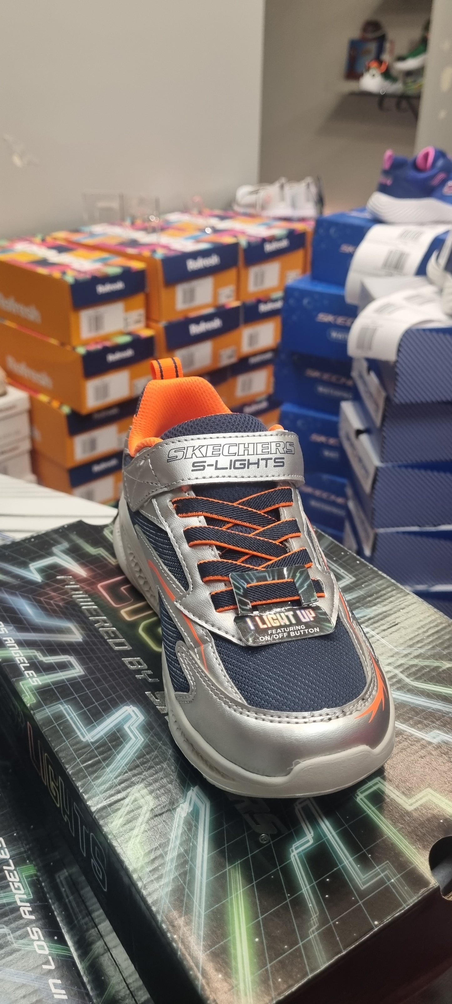 Skechers glow strider