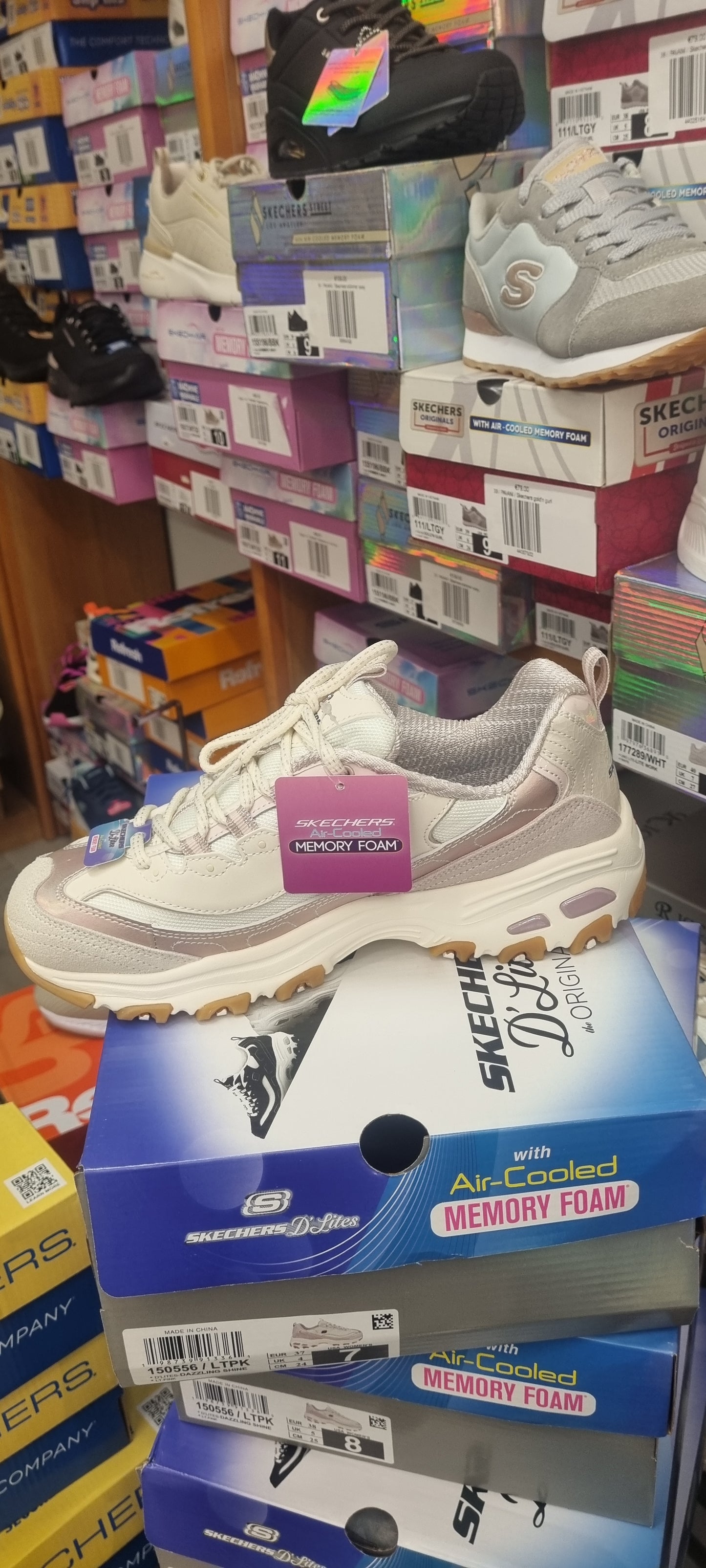 Skechers d'lites memory