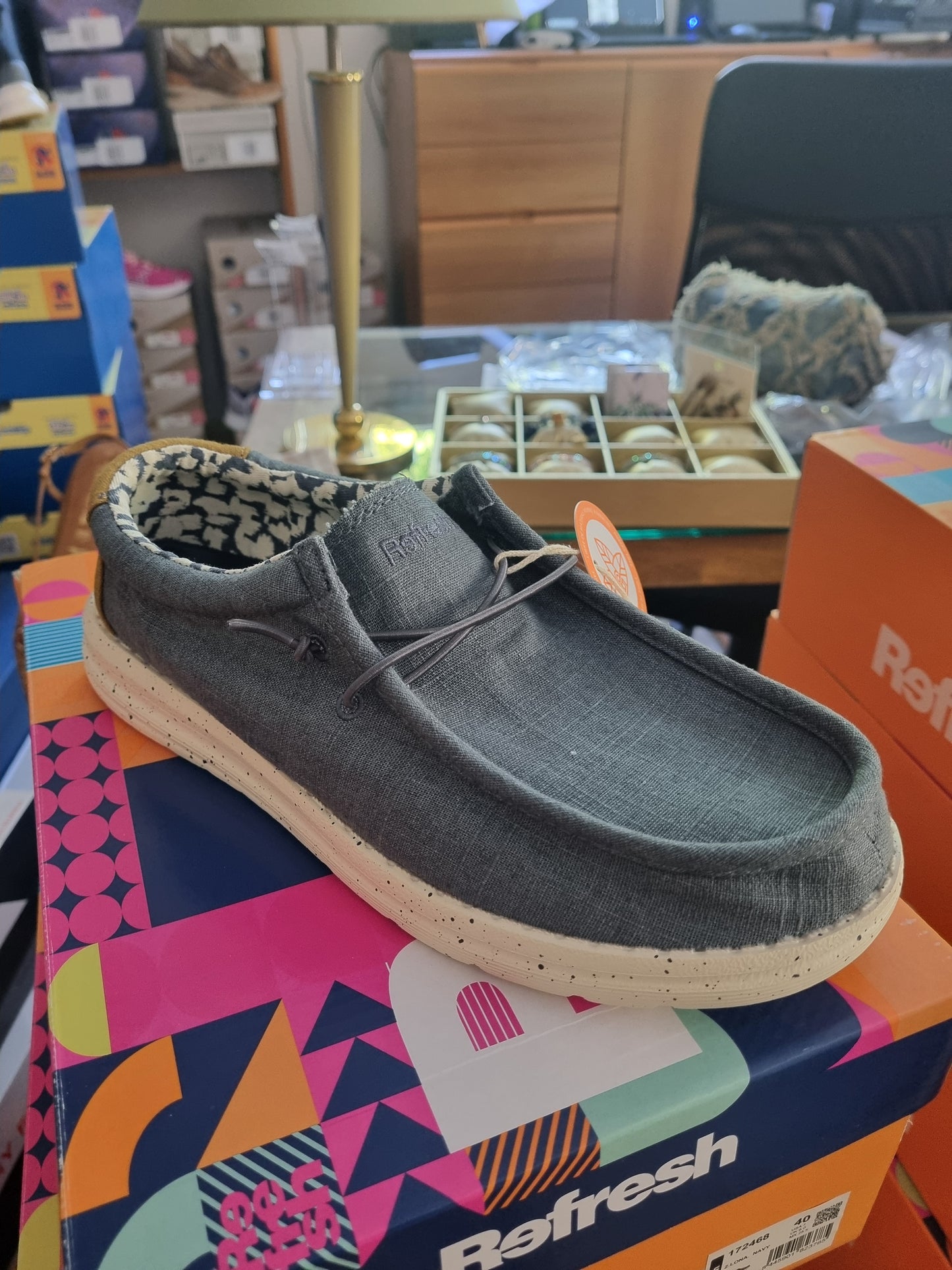 Refresh man navy