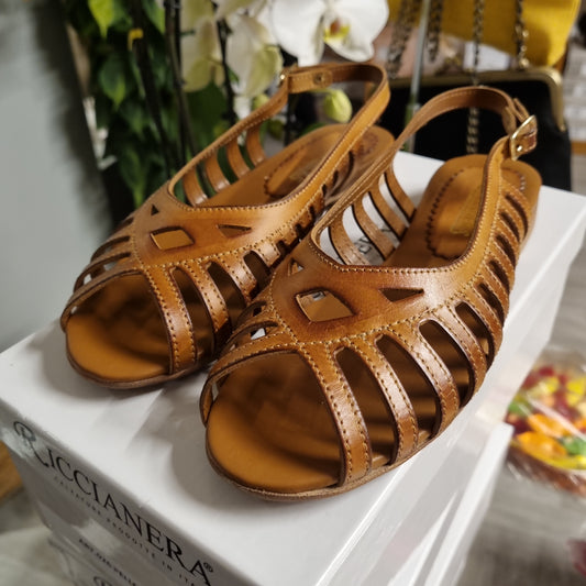 Roman leather sandal