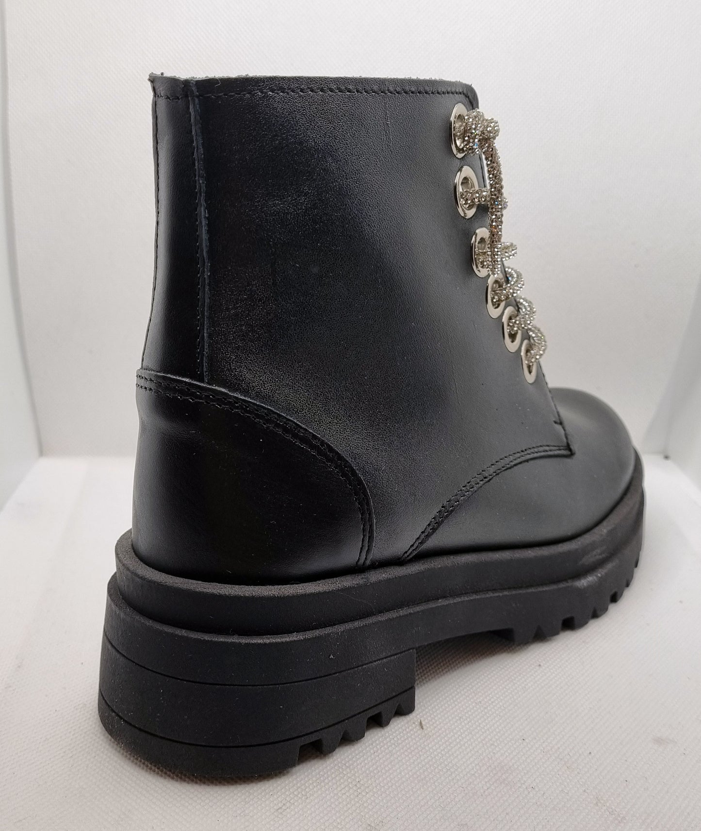 Dimond lace-up boots