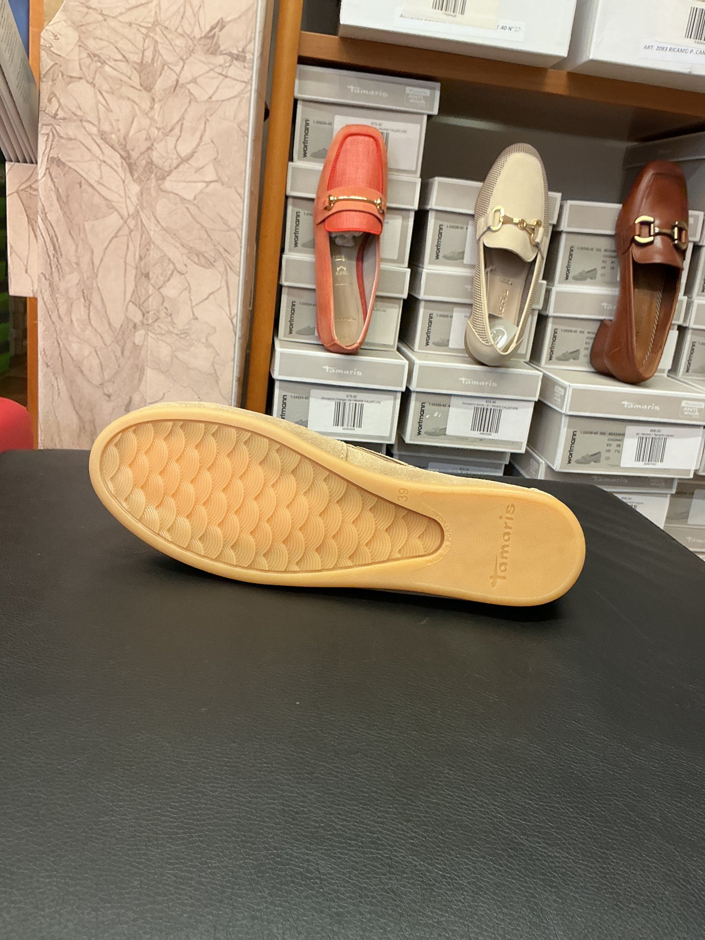 23602 taupe