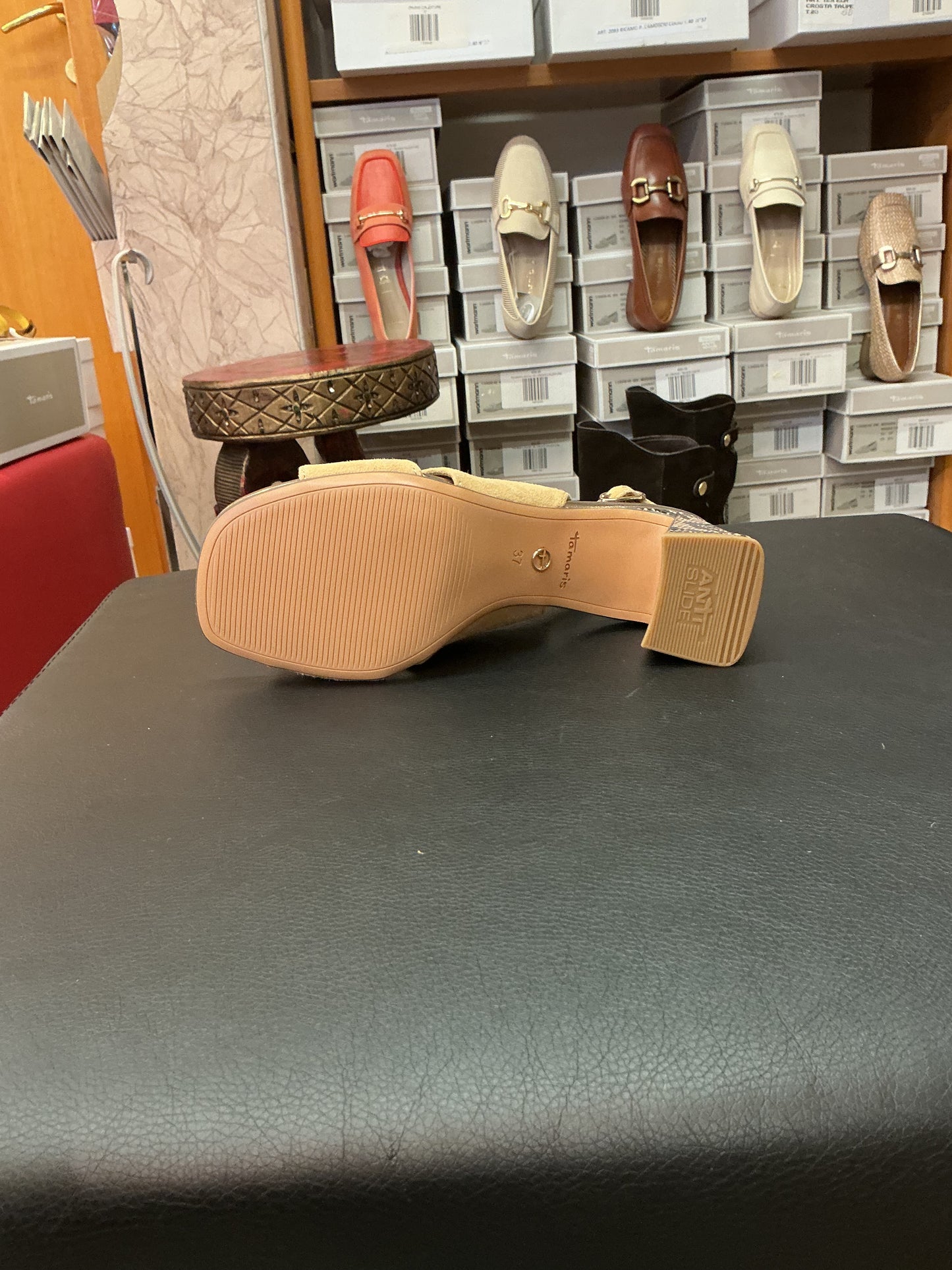 28218 tan comb