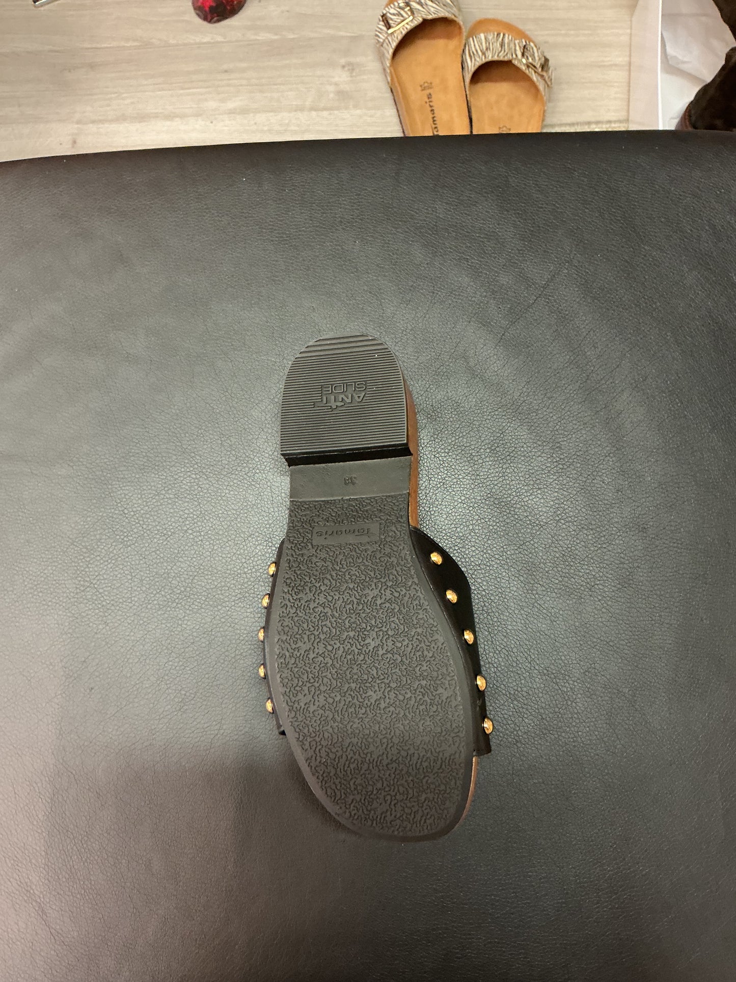 27312 black