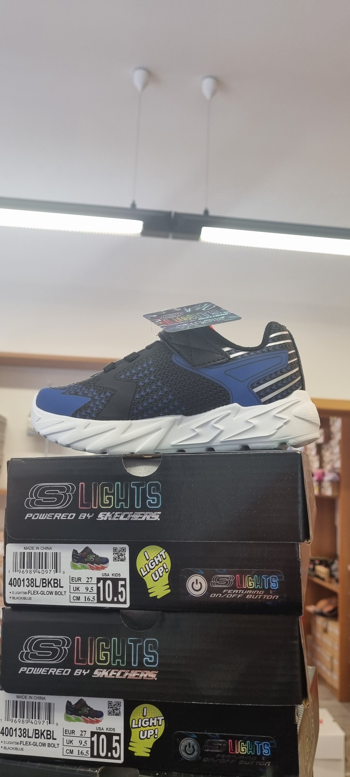 Skechers flex glow bolt lights