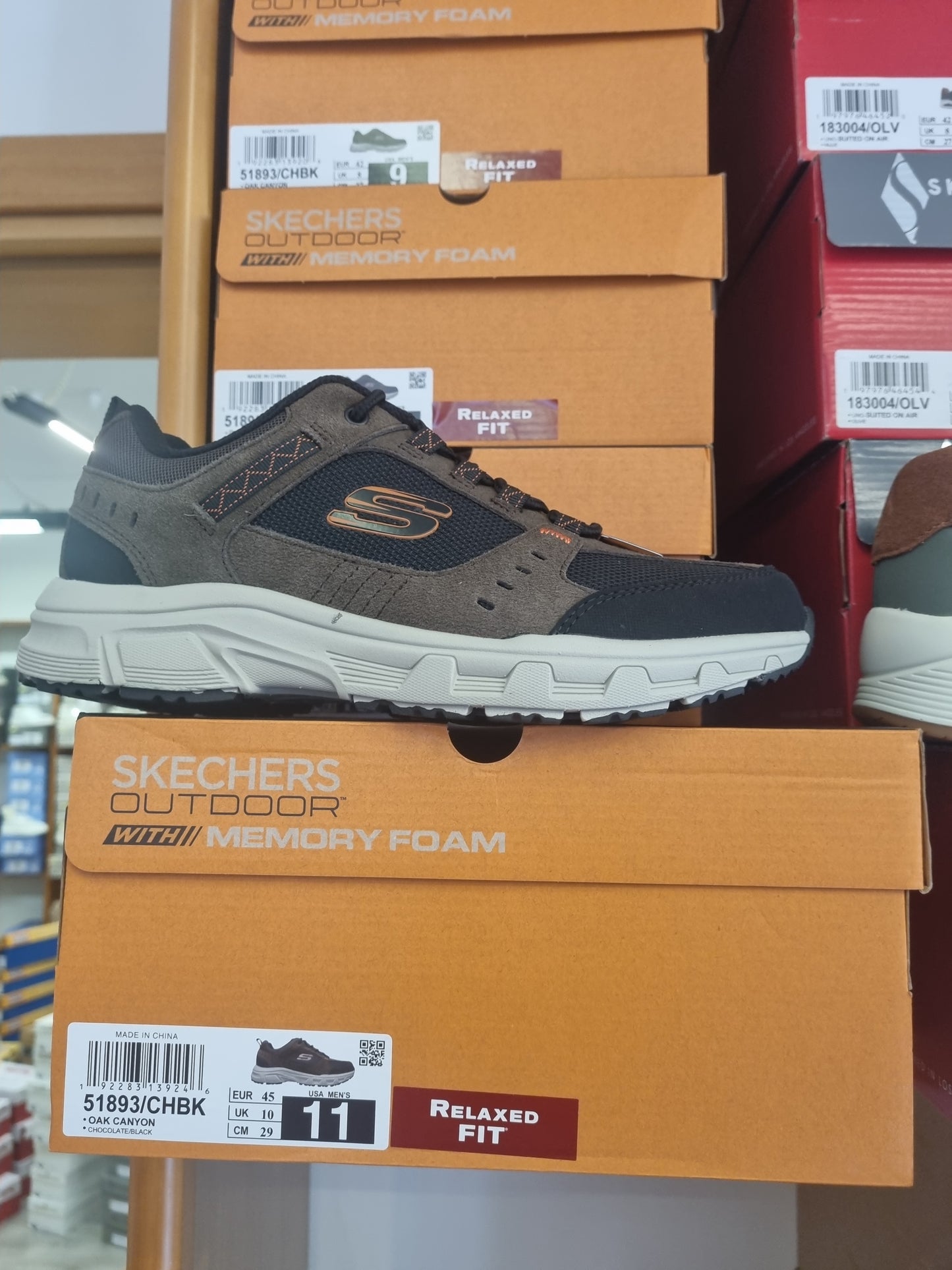 Skechers oak canyon