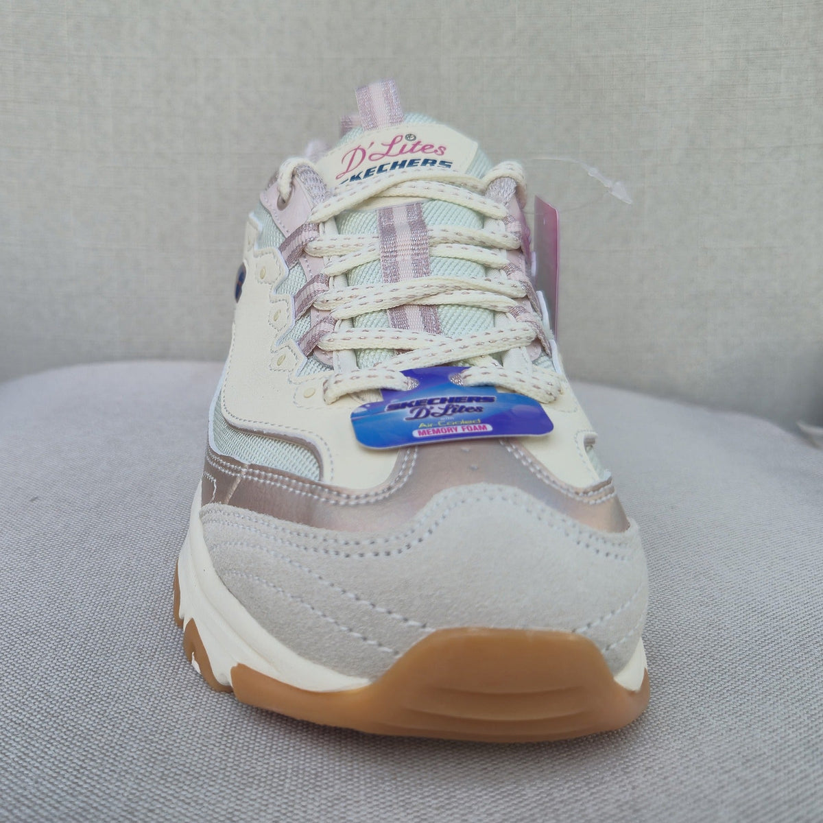 Skechers 150556 D'Lites rosa, profilo