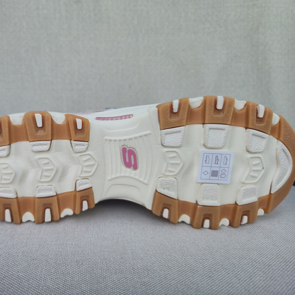 Skechers 150556 D'Lites, suola